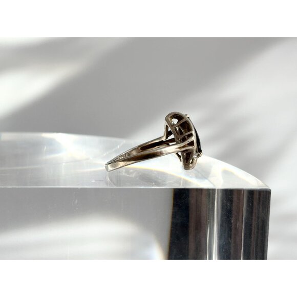 Calla Lily Garnet Semi-Precious 925 Sterling Silver Vintage Ring - sz 8 - Picture 4 of 11